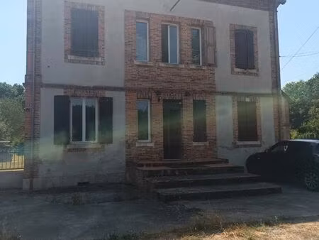 ? immeuble de rapport – chezal-benoît (18)