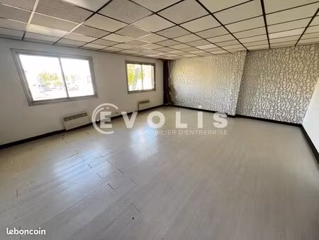 bureau 50 m²