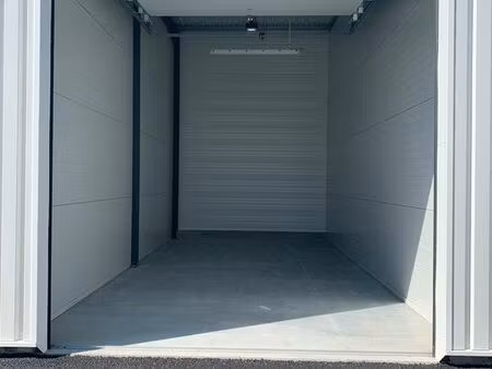 box 31 m² sécurisé