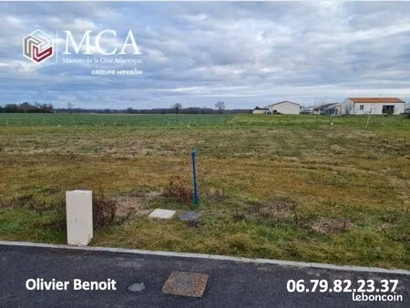 terrain 400 m² corme royal