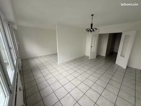 appartement 79 m² 18000 bourges