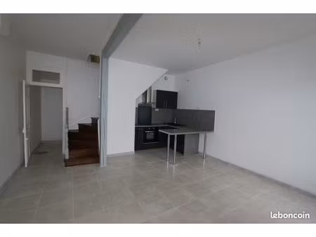 vente maison de ville de type 3 de 57m² avec un étage