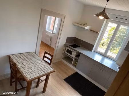à louer – appartement meublé 32 m² – saint-amand-montrond (18200)