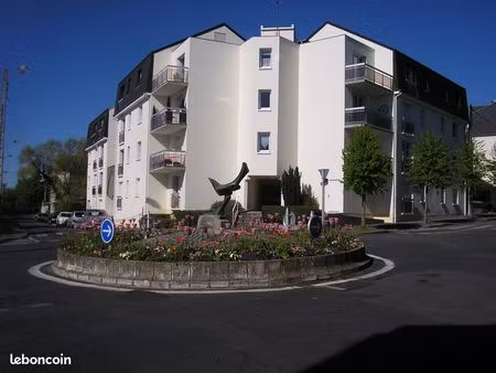 studio proche lycées dans belle résidence sécurisée