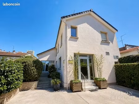 maison familiale 126 m² avec jardin et stationnement - bagnolet / gallieni