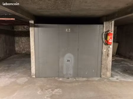 garage box en centre-ville