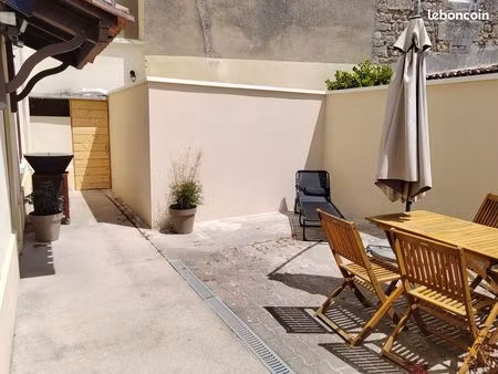 maison avec terrasse