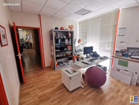 bureaux 171 m² bourges