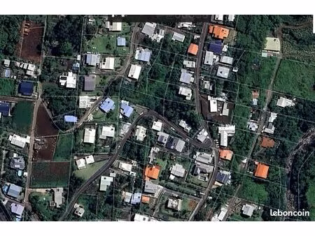 terrain 1250 m² petite-île