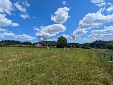 terrain 1566 m² saint-exupéry-les-roches