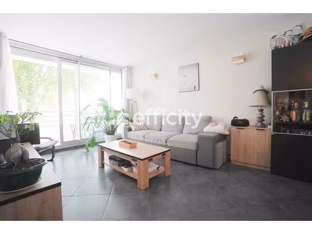 appartement 4 pièces - 75 m²