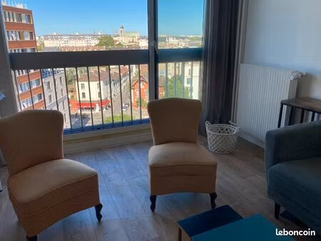 t2 meublé 47 m2 refait à neuf