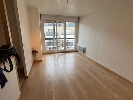 location deux pièces meublé