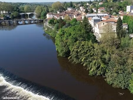 propriété d’exception au bord de la vienne