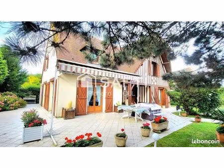 maison 6 pièces 150 m²