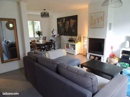 en exclusivite dans les hauteurs de trouville sur mer  jolie maison de 5 pièces 4 chambres