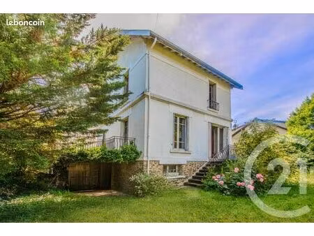 maison 6 pièces 120 m²