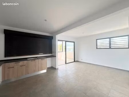 appartement 5 pièces 90 m²