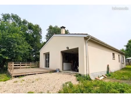 pavillon 6 pièces 95 m²