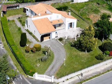 maison 6 pièces 127 m²