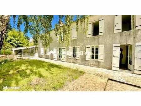 maison 6 pièces 136 m²