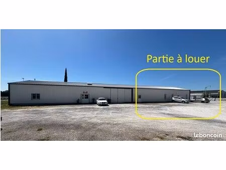 local d’activités 230 m² : entrepôt (155m²)+3 bureaux (75m²) axe n10