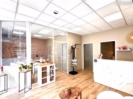 local commercial