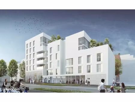 local boulangerie  supermarché 155 m²