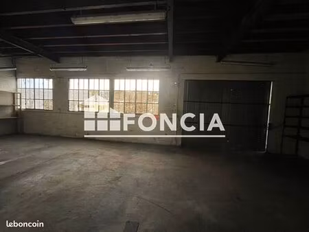 local commercial 71 m²
