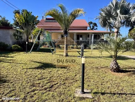 villa 6 pièces 223 m²