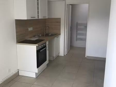 plein centre d’aunay t2 de 53m2 refait à neuf