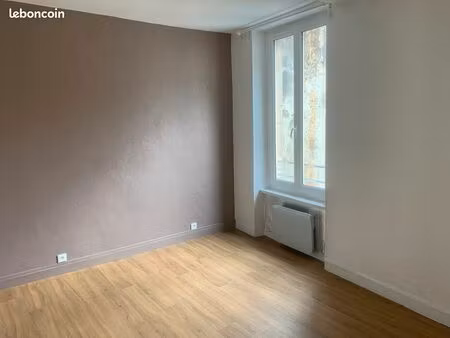 loue 3 pièces