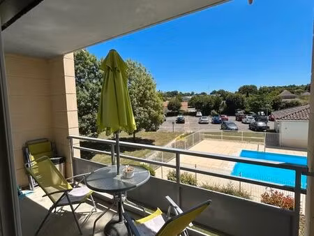 appartement t2 tout confort pombonne rés. sécurisée