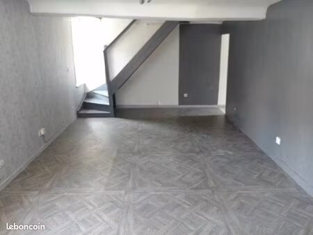 f3 en duplex dans le centre ville de livarot