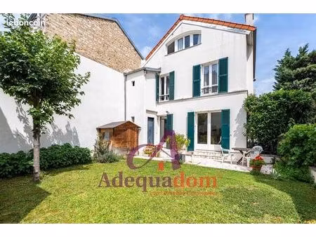 maison 6 pièces 140 m²
