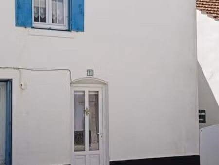 maison de village en pierre