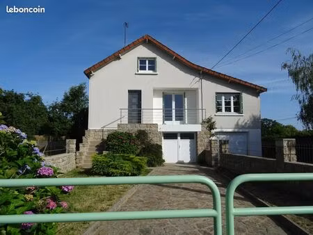 maison rénovée avec jardin - méasnes / limite aigurande
