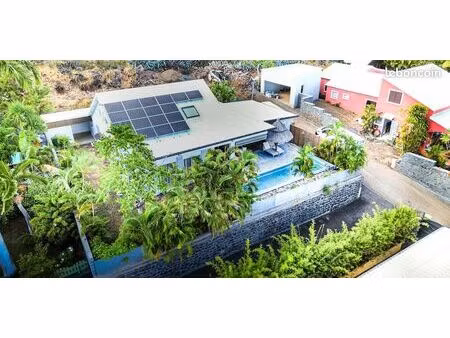villa 4 pièces 112 m²