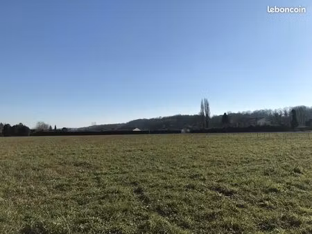 terrain 1 200 m² saint agne