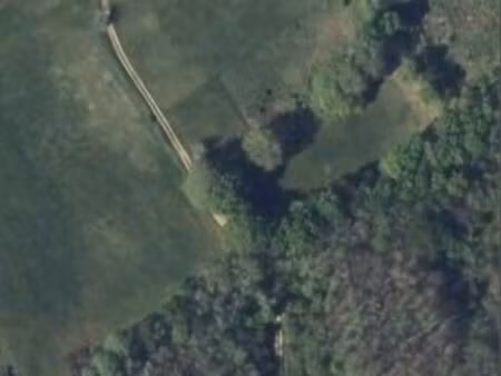 terrain de loisirs de 7138 m2 non constructible pour
