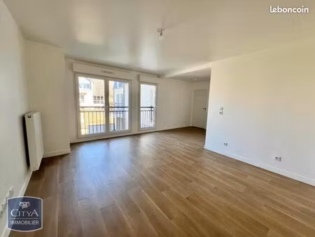studio 1 pièce 33 m²