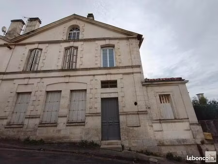 maison 4 pièces 127 m²