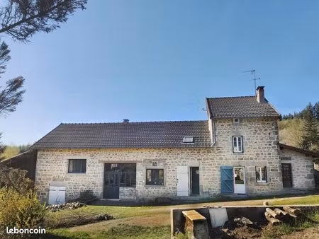 maison 8 pièces 179 m²