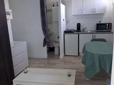 agréable studio meublé proche centre angoulême