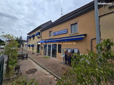 immeuble 17 pièces 473 m²