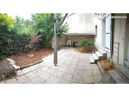 appartement t2 de 45 m² meublé avec jardin/terrasse proche angoulême