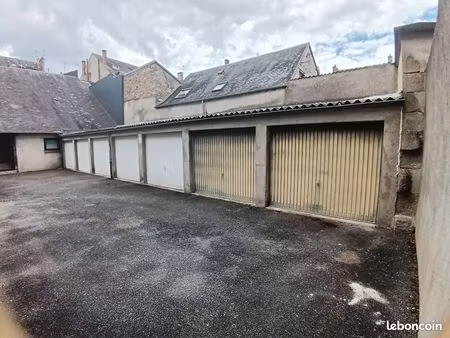 lot de 7 garages à vendre loués