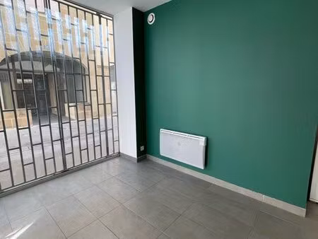local commercial