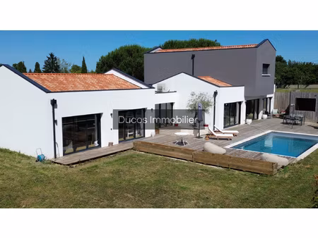 maison d'architecte contemporaine coup de coeur à 4 km de m