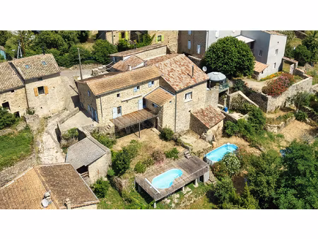 secteur vesseaux. bâtisse en pierre avec studio indépendant